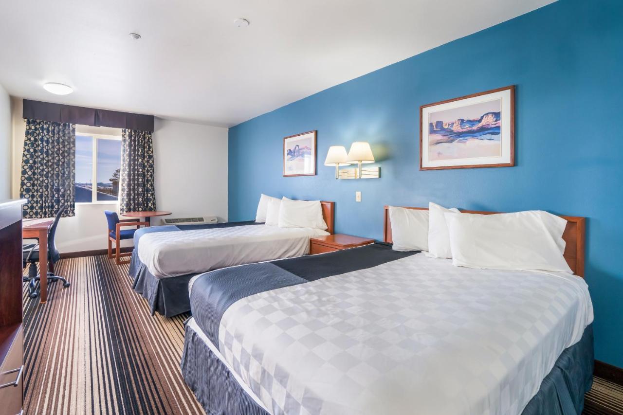 Hotel Americas Value River